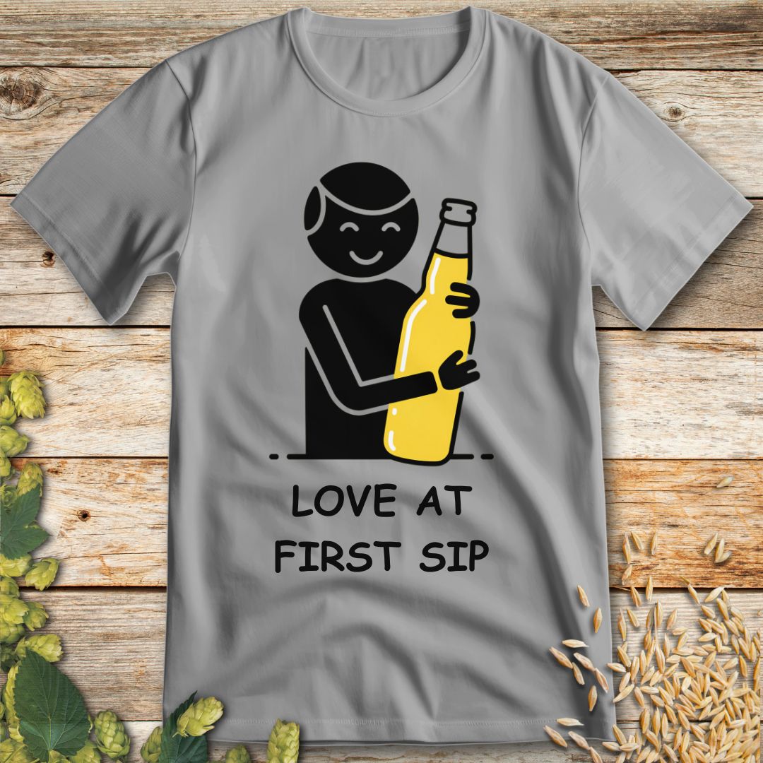 Love at First Sip T-Shirt in Ice Grey - Funny beer shirt for craft beer lovers